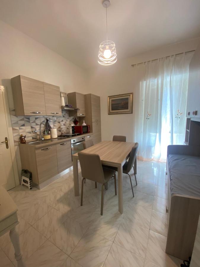 Appartamento Bilocale 4 Posti Bosa Exterior foto
