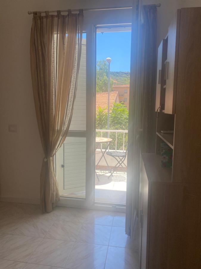 Appartamento Bilocale 4 Posti Bosa Exterior foto